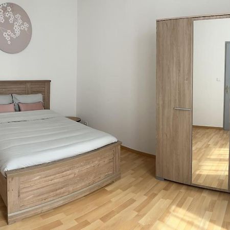 Appartement 1 Chambre Rue Faubourg De Besancon Montbéliard Zewnętrze zdjęcie